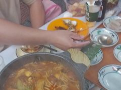 -刘姐啤酒鱼民族演艺餐厅(西街总店)