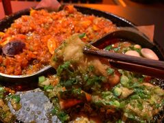 -何师烧烤Pro ·江湖川菜·小龙虾·精酿(太古里旗舰店)