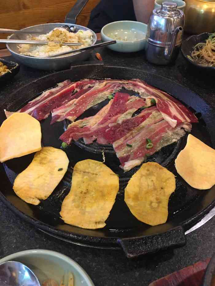 韩盛古法烤肉(哈西万达1号门3层店)-"09烤肉肉|来大块的!