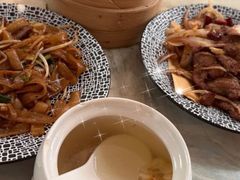 -浅深(世茂滨江精品店)