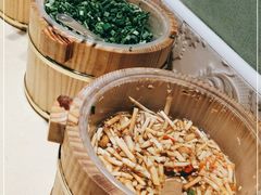 -丽丽三鲜螺蛳粉(田林路店)