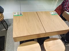 -蒙自源米线大王(花园城商场店)