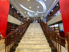 -新华书店(泉城路店)