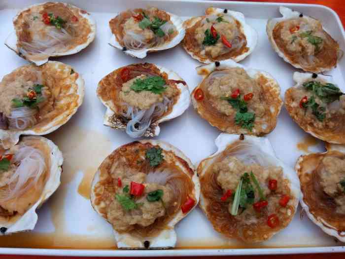 新浪有约扇贝王-"老顾客了,很喜欢他家的烤扇贝,味道很正宗.