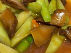-新加坡泰园村酒楼直营(新华路店)