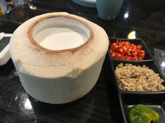 -东椰·海南椰子鸡火锅(朝阳门店)