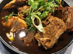 -运气牛自助酱大骨火锅(南京东路店)