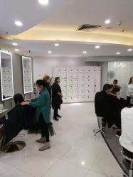 -八佰伴8008星级形象店