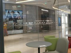 用餐区-奈雪的茶(凯德新都心店)