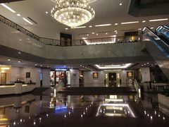 -广东大厦酒店(广州北京路步行街纪念堂地铁站店)