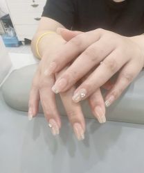 -雅洁美甲美睫