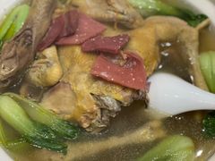 火踵全鸡-宁波状元楼酒店(和义路店)