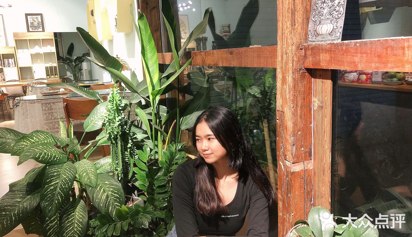 版纳探店/大象口米良