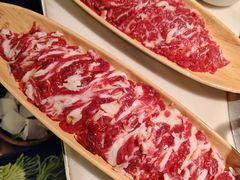 -左庭右院鲜牛肉火锅(浦江欢乐颂店)