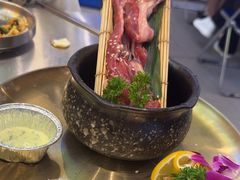 -哈哈碳都·牛肋条无限自助烤肉(宝龙店)