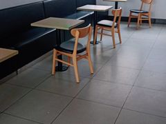 用餐区-老乡鸡(滨湖假日店)