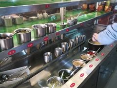 自助调料区-东镇老火锅(长春路首店)