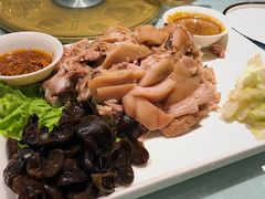 刀切肘子-牛庄馅饼(安通街店)