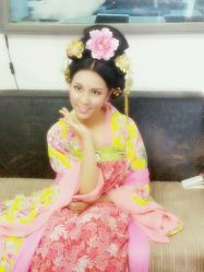 点击看大图 -后宫·古装汉服京剧儿童亲子全家福摄影