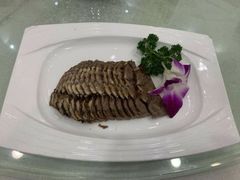 -梅龙镇酒家(南京西路总店)
