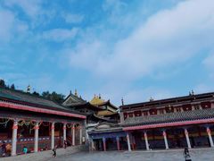 -塔尔寺游客服务中心