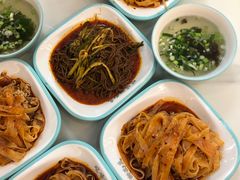 -晓峰手工擀面皮(新民街总店)