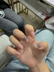 -瞧·享轻奢美甲美睫