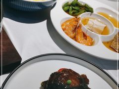-老人和饭店(淮海中路店)