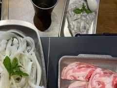 -由衷贵州酸汤牛肉火锅(新桥店)