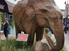 -伦敦比斯特购物村