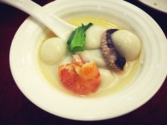 -万宝路大酒店