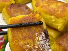 -闯关东东北农家菜(崂山石老人店)