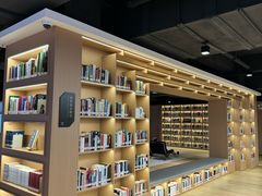 -南山图书馆(常兴路店)