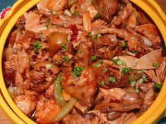 -多嘴超级肉蟹煲(杉杉国潮主题店)