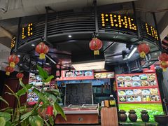 -枫林红了·长沙地标酒楼(金星路店)