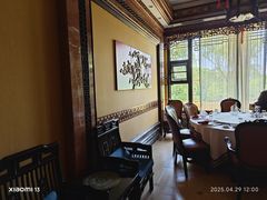 -鹊华居·地道鲁菜·海鲜·融合味(大明湖店)