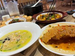 -香山湖家家宴(中山陵店)