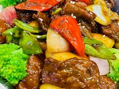 黑椒汁牛肋排-嘉厨小馆(宜山路店)