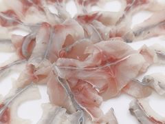 -郑猛记石岐鸽主题餐厅(长江店)