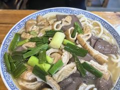 -锦泓老字号猪脏粉(东联大厦店)