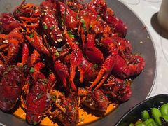 -巴厘龙虾·榜首油焖大虾(音乐学院·沿江酒馆店)