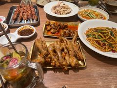 -贯贯吉·清真餐厅(浙江中路店)