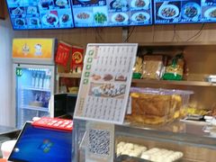 -护国寺小吃店(红莲南路店)