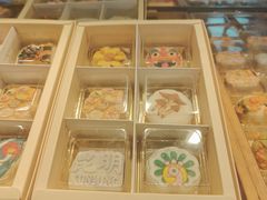 -昆明冠生园·蛋糕·面包(南强街店)