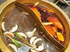 -小天鹅火锅·一线江景洪鼎旗舰店(洪崖洞店)