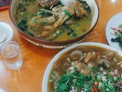 -凤百年大骨鸡饭庄