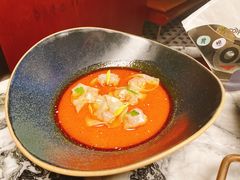 法式冬阴功汤配虾仁馄饨-人民咖啡馆(四行仓库店)