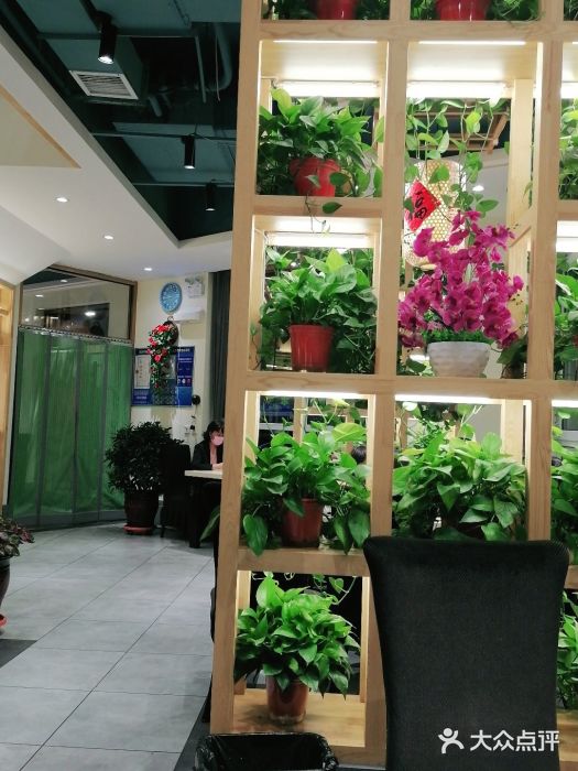 陶记穆斯林羊架馆(青年路店)大堂图片