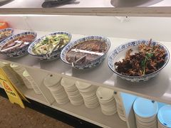 -爱客得牛排海鲜烤肉·火锅自助(春熙路黑金好店)