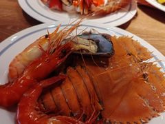 -咖啡苑自助餐厅·中国大饭店